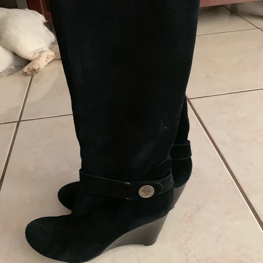 Women’s suede BCBG Boots